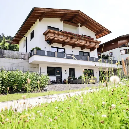 Zirlerhof ファームステイ Weerberg